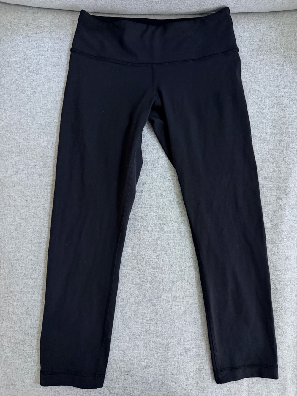 Lululemon Wunder Train High-Rise Crop 23"